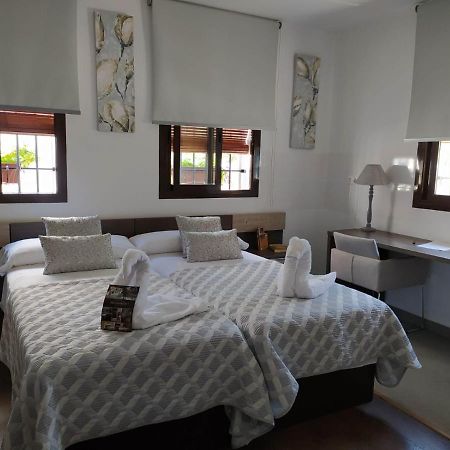 Hostal Rural Pico Aznaitin - Sierra Magina Albanchez de Úbeda Exterior foto