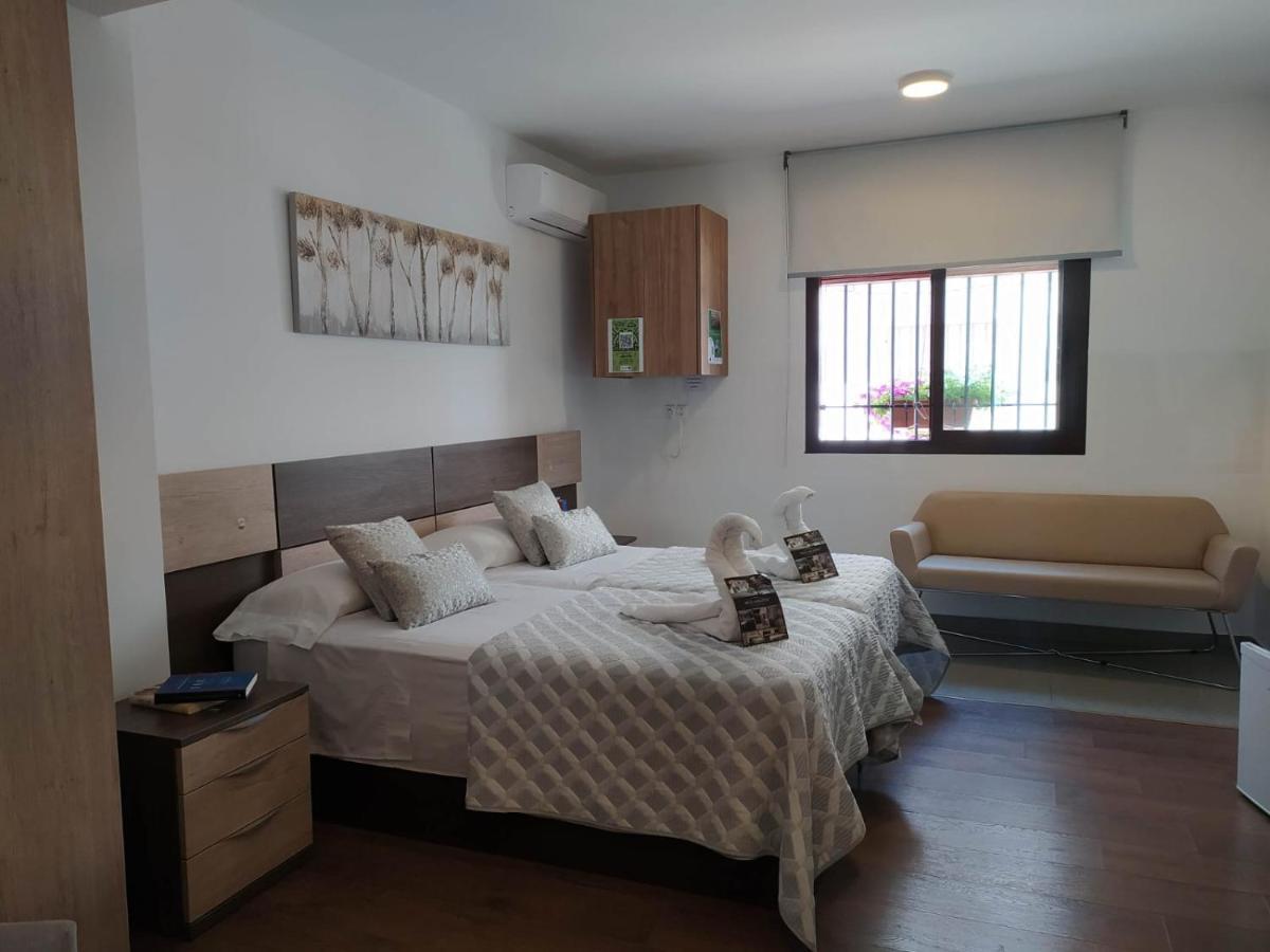 Hostal Rural Pico Aznaitin - Sierra Magina Albanchez de Úbeda Exterior foto